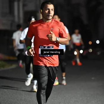 Runner Photo 7668797