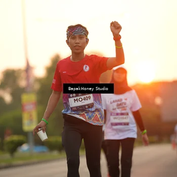 Runner Photo 7668806