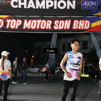 Runner Photo 7668811