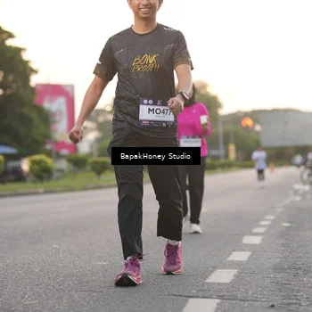 Runner Photo 7668814