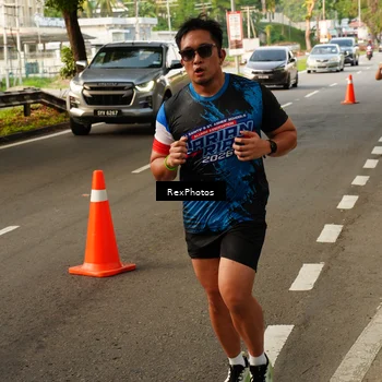 Runner Photo 7668835