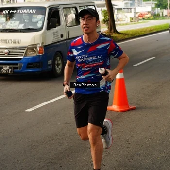 Runner Photo 7668843