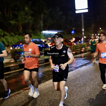 Runner Photo 7668861