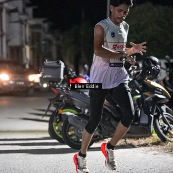 Runner Photo 7668863
