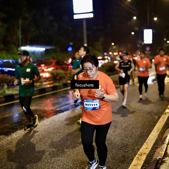 Runner Photo 7668871
