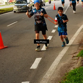 Runner Photo 7668881