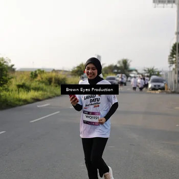 Runner Photo 7668889