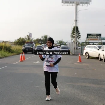 Runner Photo 7668892