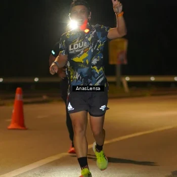 Runner Photo 7668894