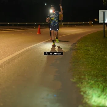 Runner Photo 7668901