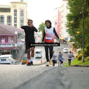 Runner Photo 7668903