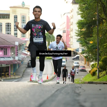 Runner Photo 7668904