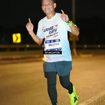 Runner Photo 7668906