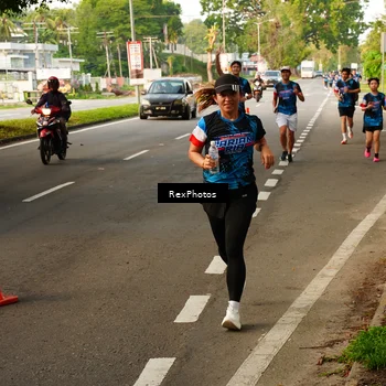 Runner Photo 7668917