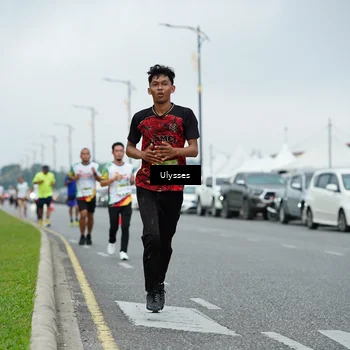 Runner Photo 7668935