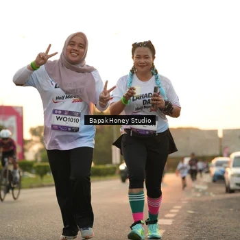 Runner Photo 7668940