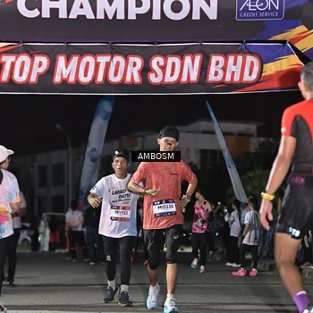 Runner Photo 7668946