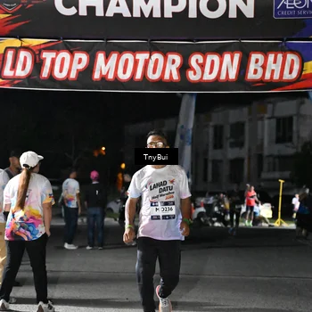 Runner Photo 7668949