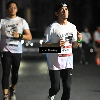 Runner Photo 7668953