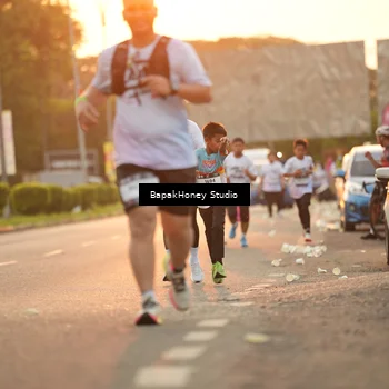 Runner Photo 7668954