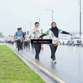 Runner Photo 7668960