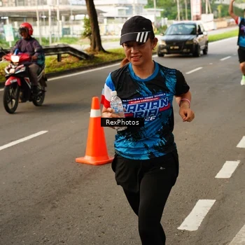 Runner Photo 7668962