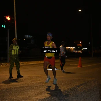 Runner Photo 7668963