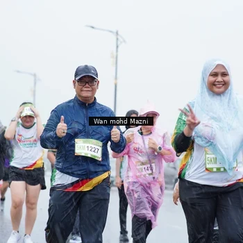 Runner Photo 7668972