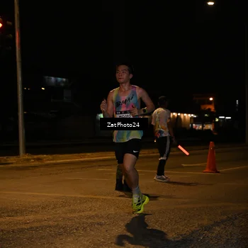 Runner Photo 7668975