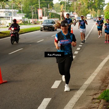 Runner Photo 7668981