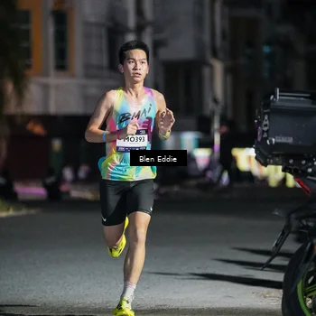 Runner Photo 7668996
