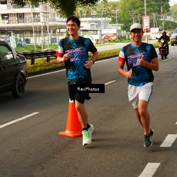 Runner Photo 7669014