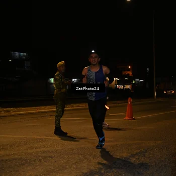 Runner Photo 7669018