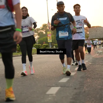 Runner Photo 7669022