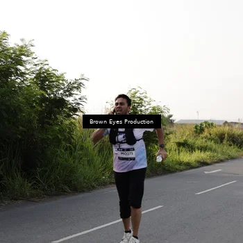 Runner Photo 7669024