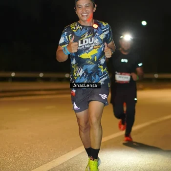 Runner Photo 7669045