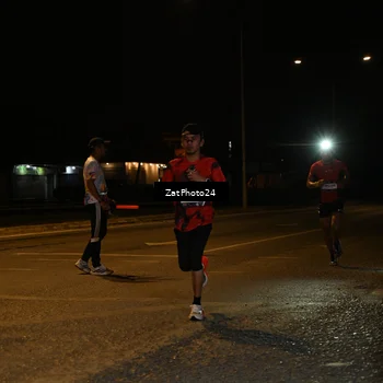 Runner Photo 7669052