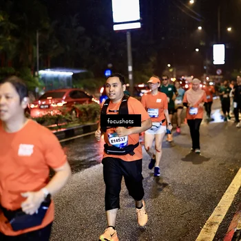 Runner Photo 7669068