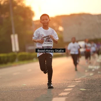 Runner Photo 7669069