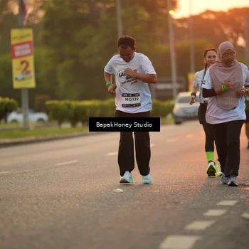 Runner Photo 7669077