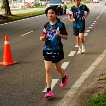 Runner Photo 7669081