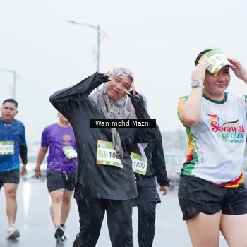 Runner Photo 7669089