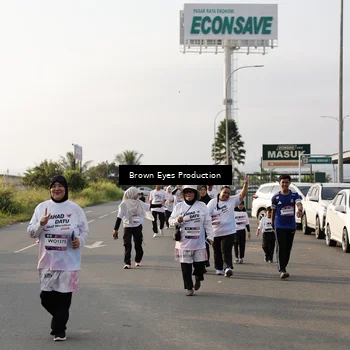 Runner Photo 7669091