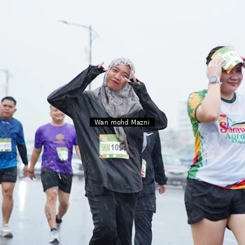 Runner Photo 7669092