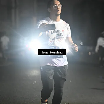 Runner Photo 7669111