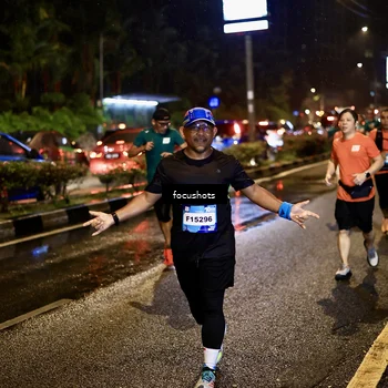 Runner Photo 7669122
