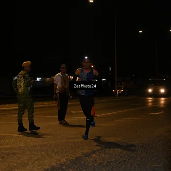 Runner Photo 7669124