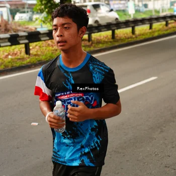 Runner Photo 7669177