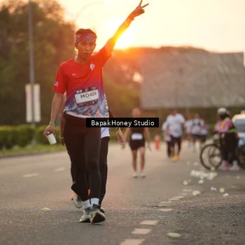 Runner Photo 7669191