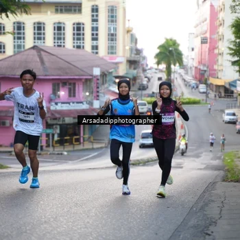Runner Photo 7669196